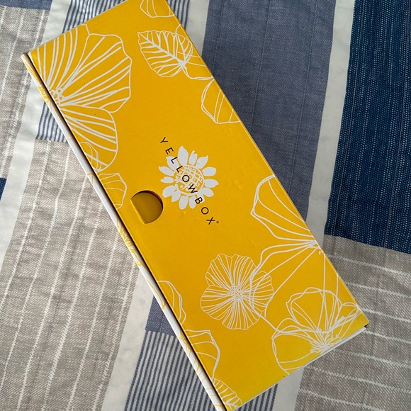 Yellow Box Pink and Black Sandals - Picture 5 of 6